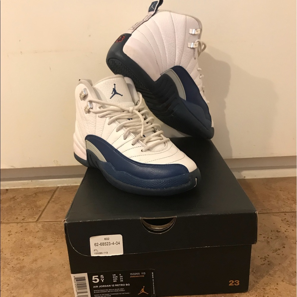 Air Jordan 12 Retro White/French Boys 5.5Y